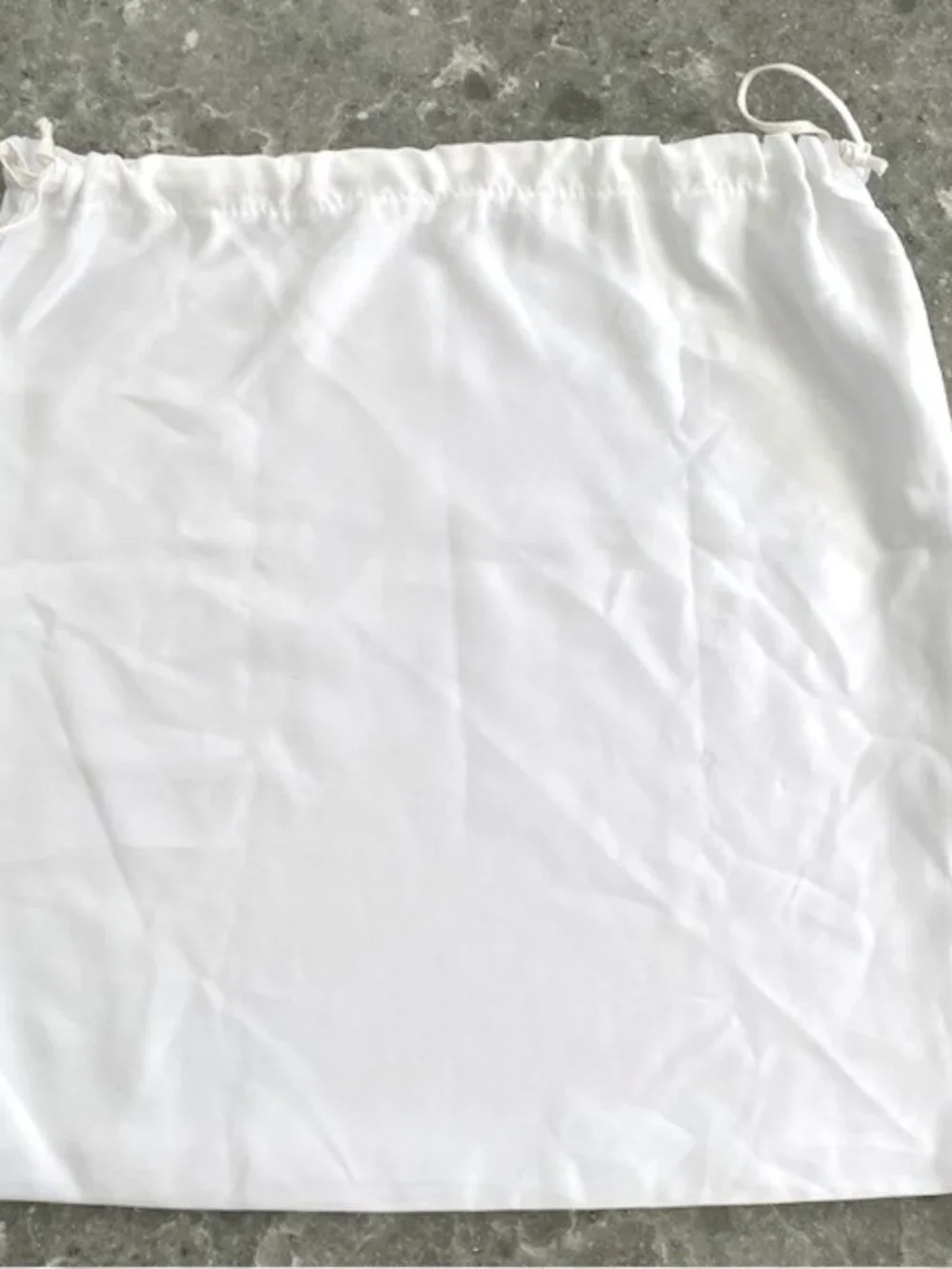 Michael Kors Dust Bag Drawstring Travel Case White
